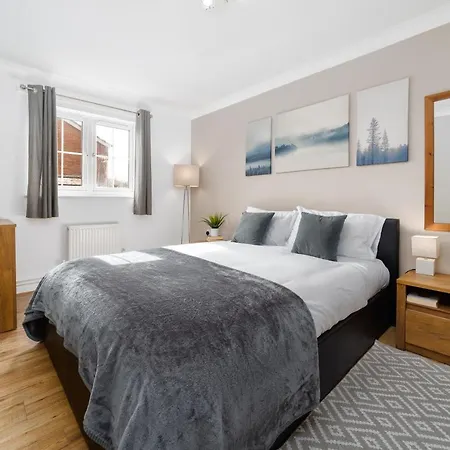 Charming 2Br Ground Floor Flat In Sholing, 11 Mins From City Centre - Recently Set Up With Love Southampton Exterior photo